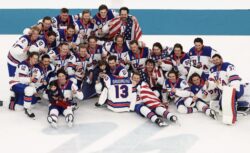 США выиграли Олимпиаду-2026 по хоккею: третье золото в...