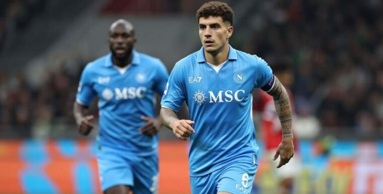 Верона — Наполи: где смотреть матч и во сколько начало