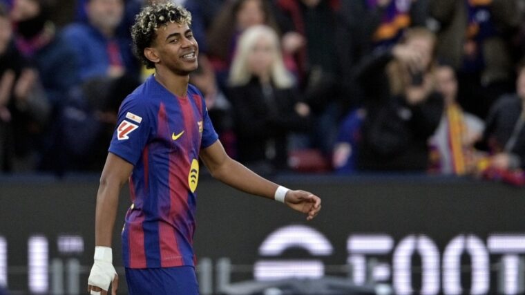 Ламин Ямаль оформил первый хет-трик в карьере