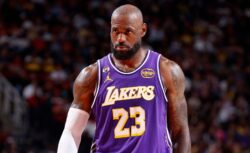 Леброн Джеймс повторил рекорд НБА по матчам: 1611 игр