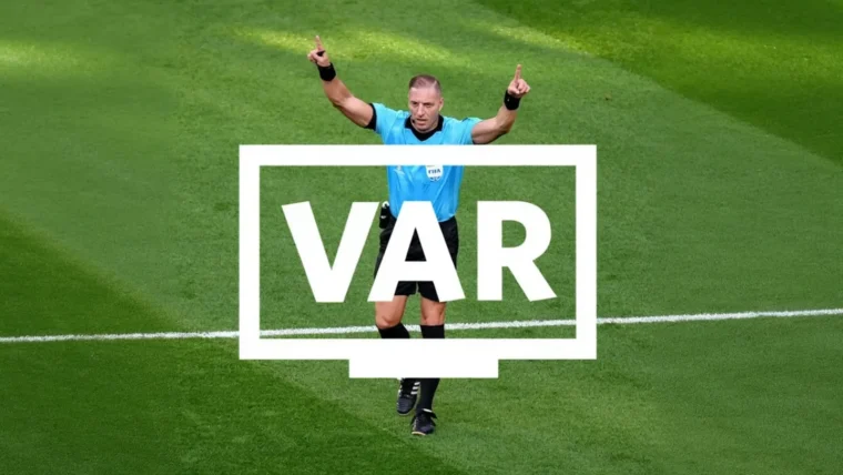 Число ошибок судей VAR в этом сезоне АПЛ достигло 23