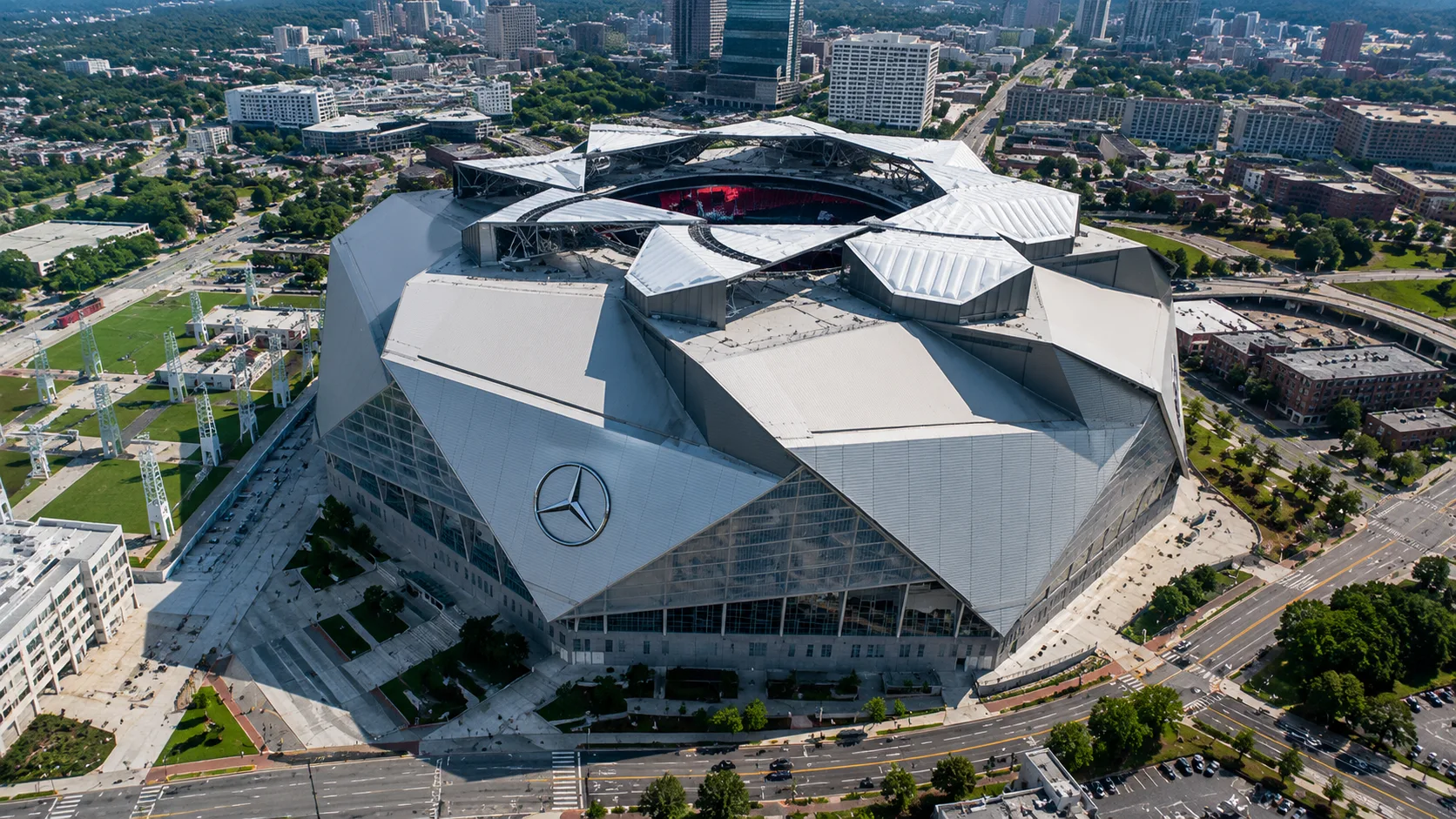 Стадион Mercedes-Benz Stadium (Атланта)