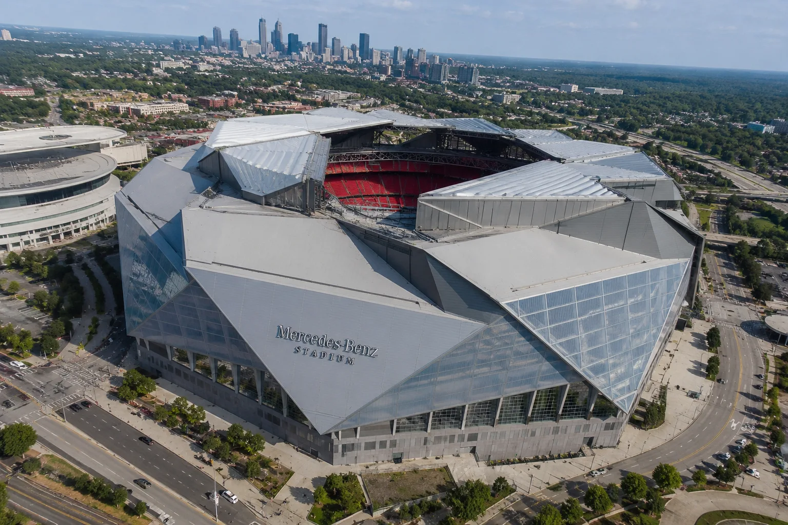 Mercedes-Benz Stadium - на стадионе в Атланте пройдет полуфинал ЧМ 2026 по футболу 15 июля, в 22.00 по Москве