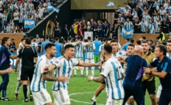 ФИФА открыла дело против Аргентины за драку после...