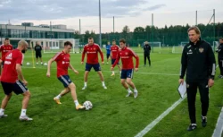 Сборная России готовится к матчу с Ираном: Сафонов...